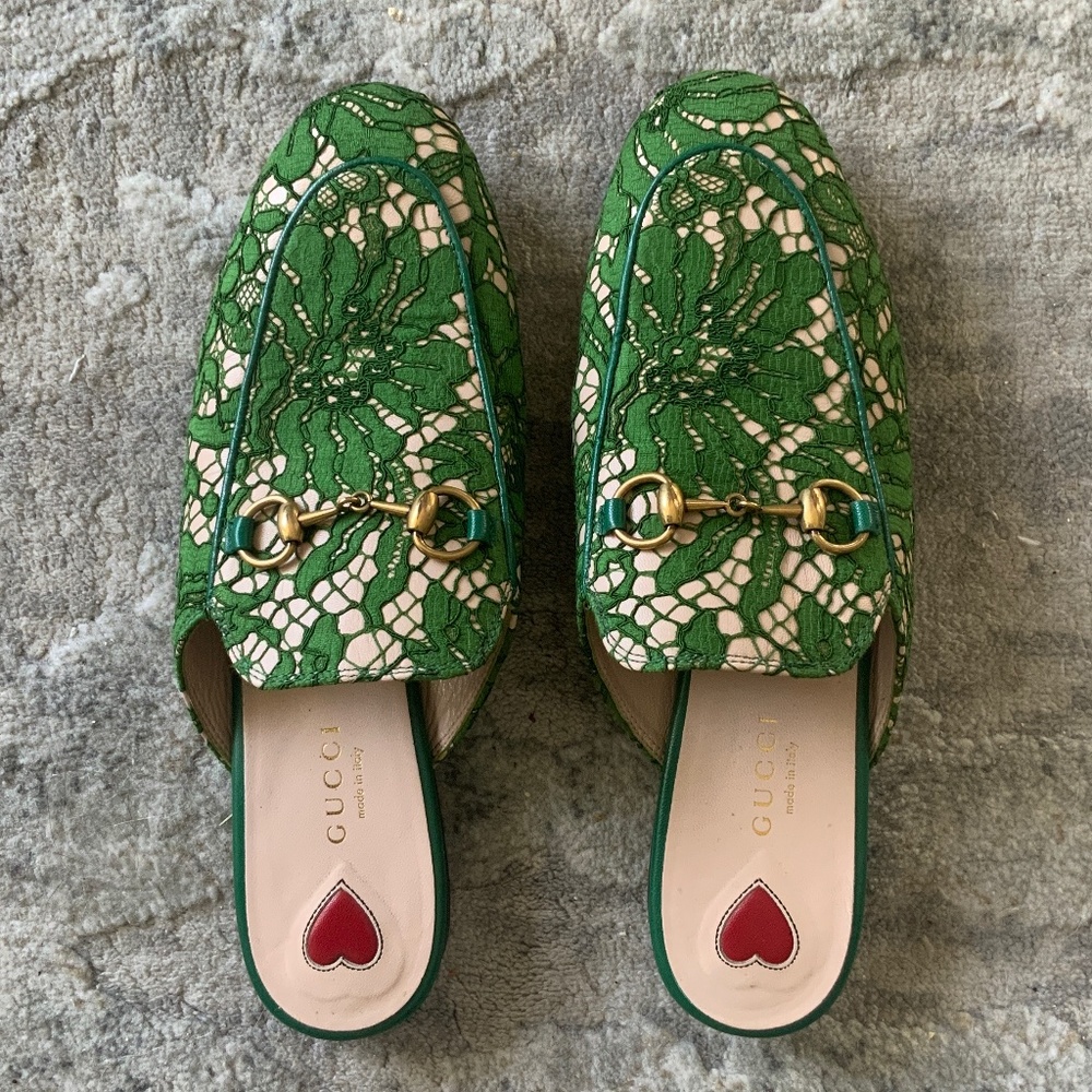 🟢GUCCI,GORGEOUS PRINCETON LEATHER AND EMBROIDERY SLIDES